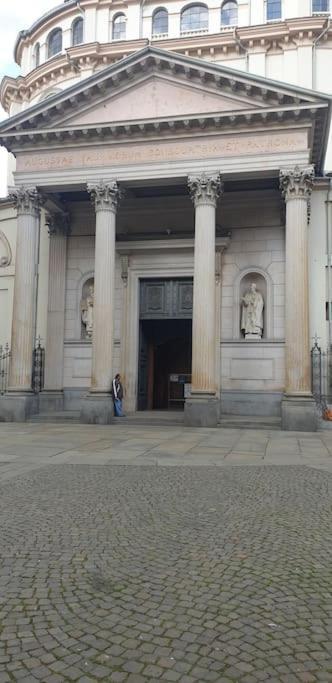 Romantica Mansarda Nel Cuore Di Torino Exterior foto